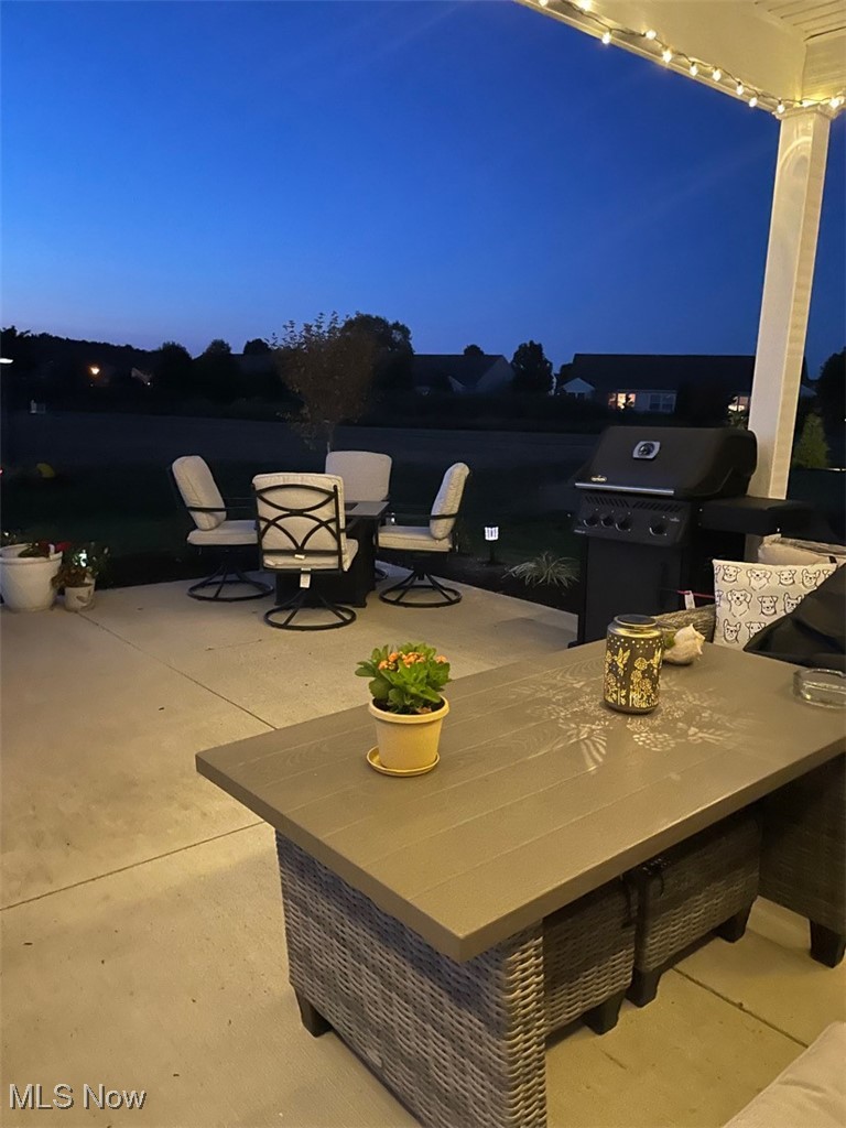 Four Seasons - Residential