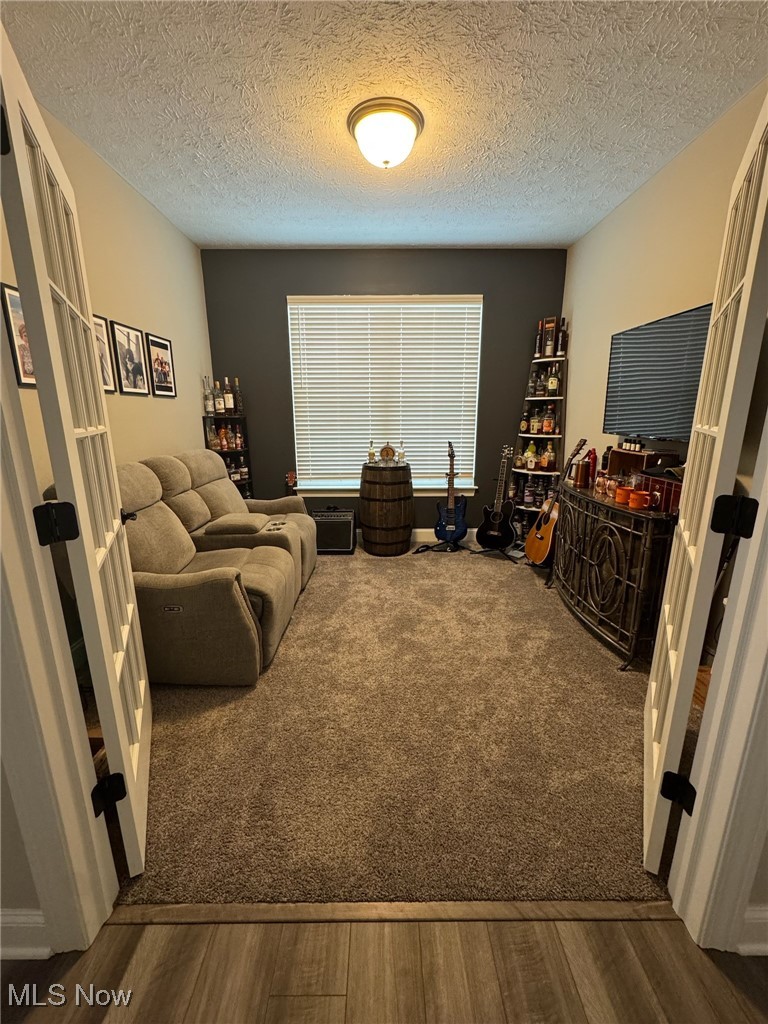 Four Seasons - Residential