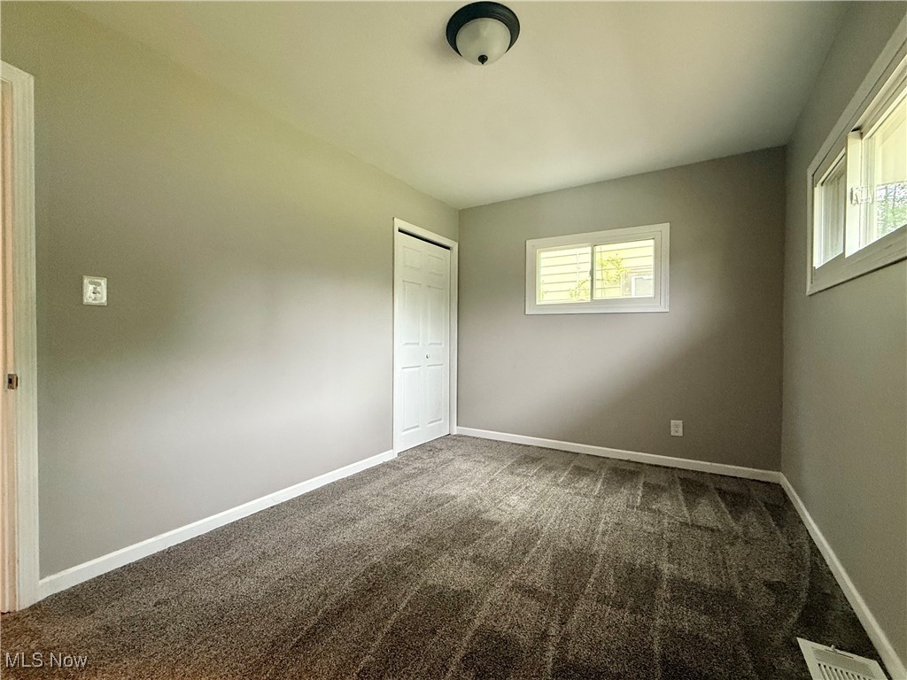 356 N Edgehill Avenue, Austintown, Ohio image 14