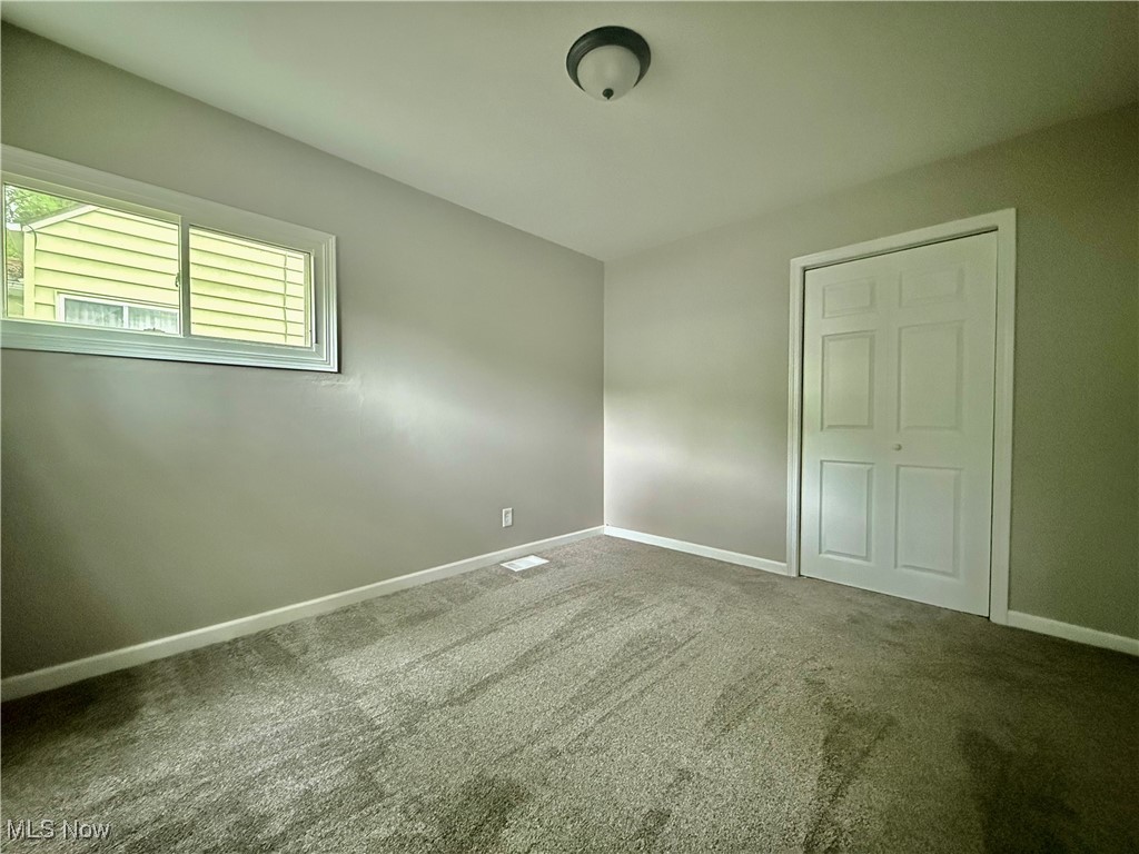 356 N Edgehill Avenue, Austintown, Ohio image 15