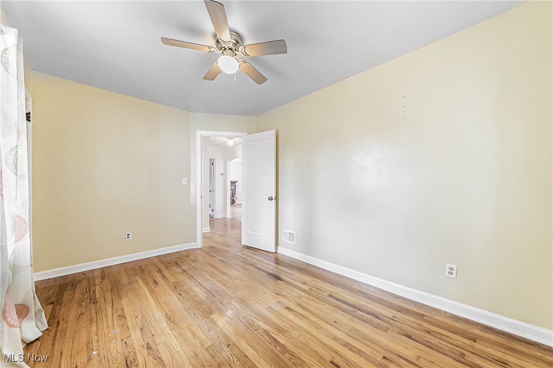 1131 W River Road, Elyria, Ohio image 22