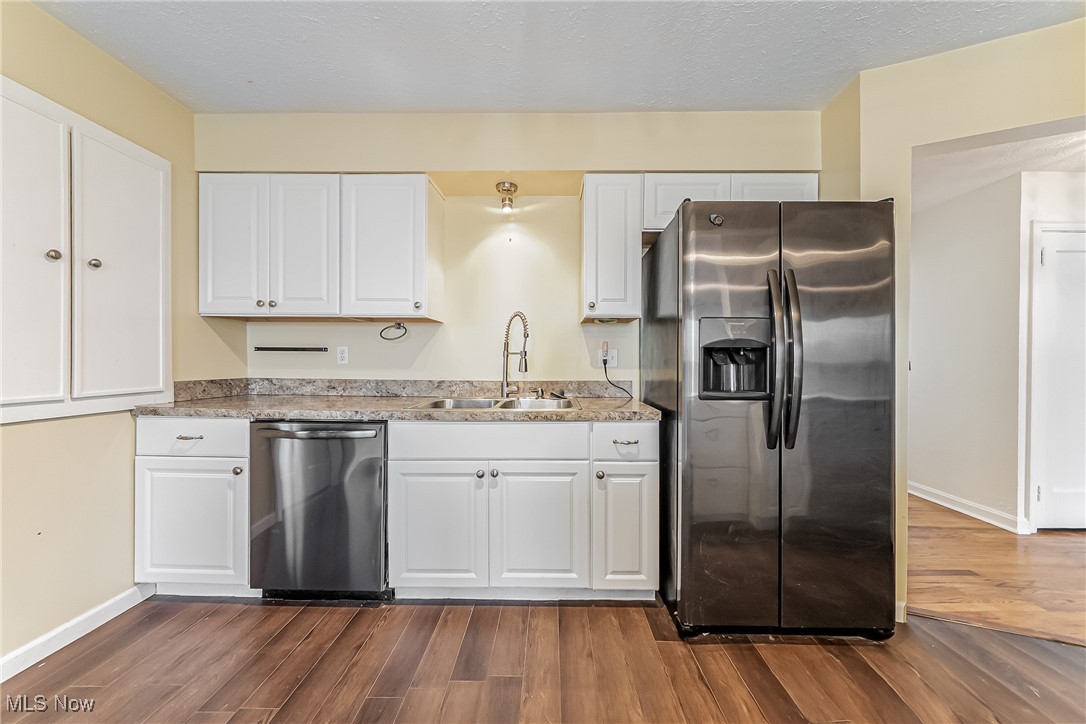 1131 W River Road, Elyria, Ohio image 17