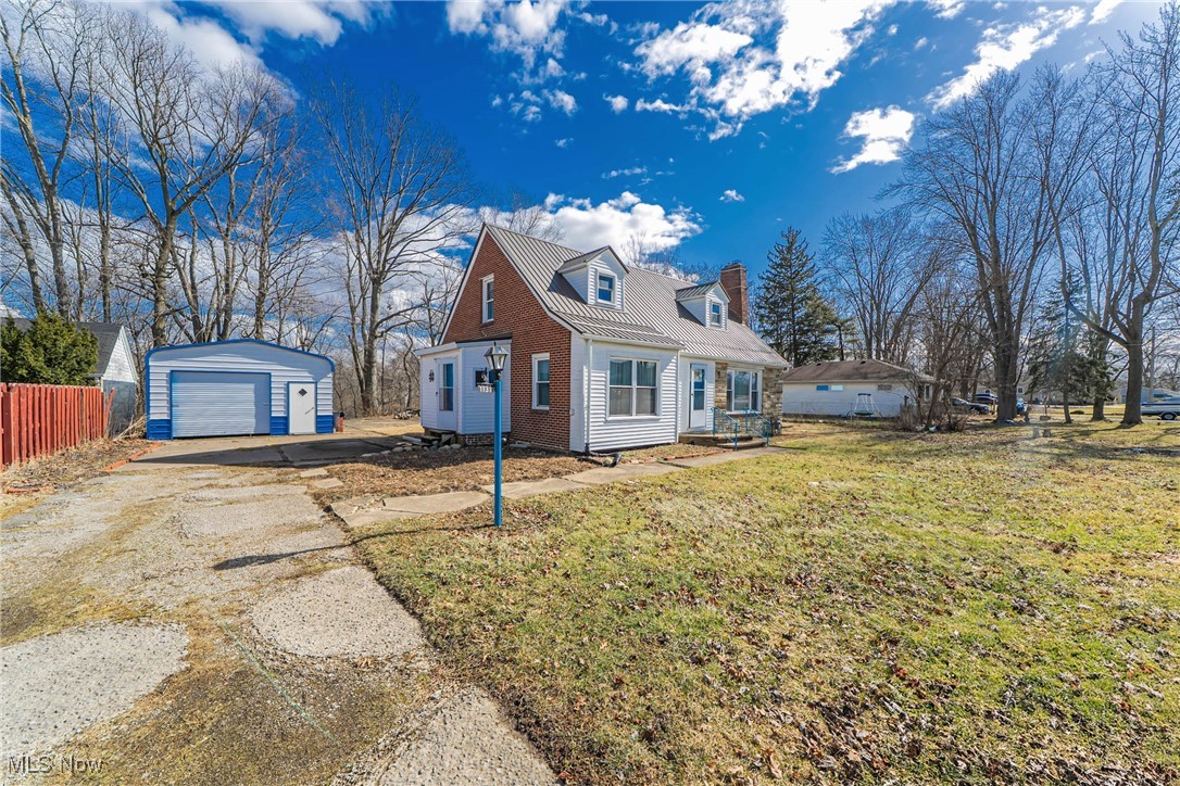 1131 W River Road, Elyria, Ohio image 3