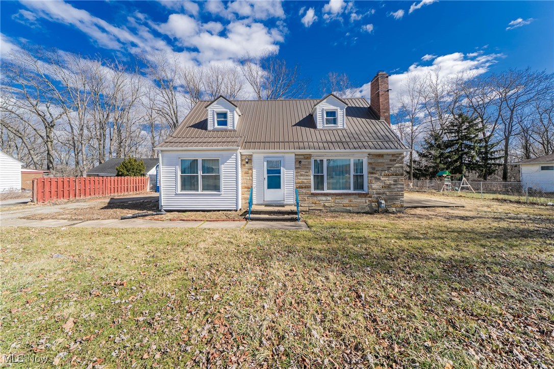 1131 W River Road, Elyria, Ohio image 1