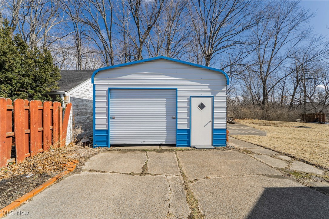 1131 W River Road, Elyria, Ohio image 43