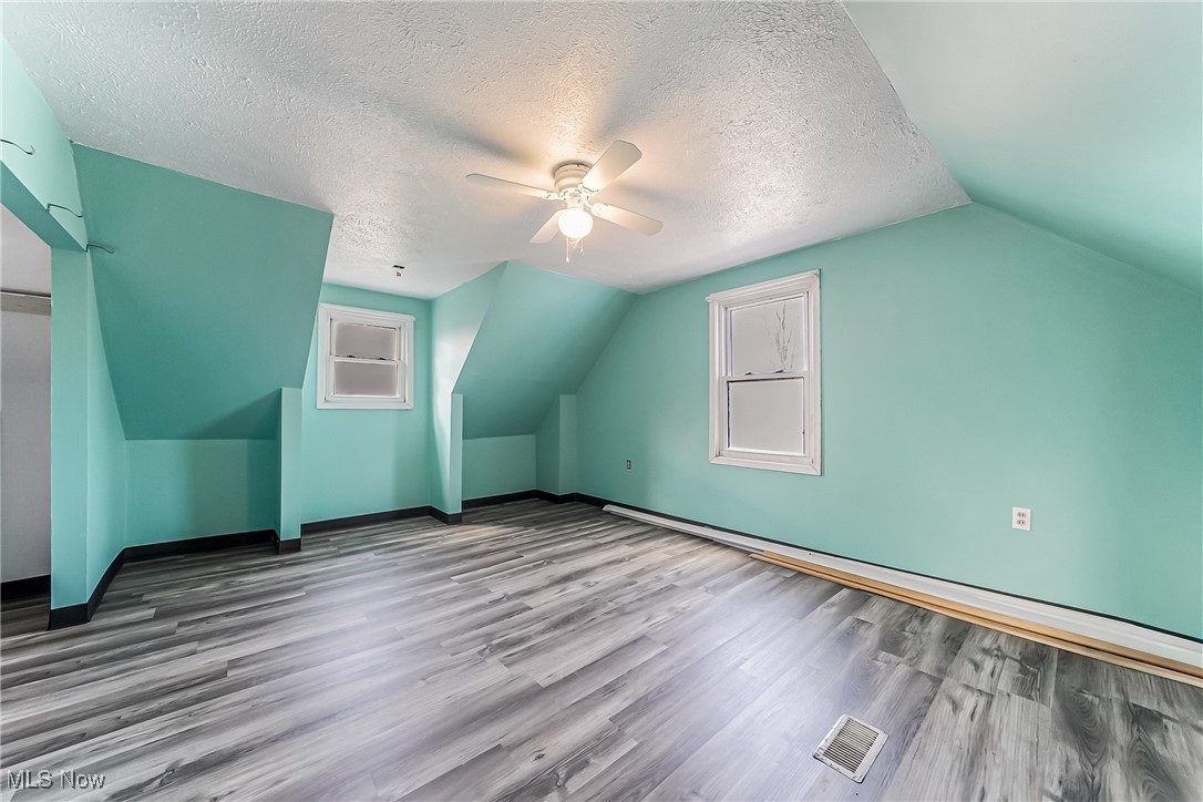 1131 W River Road, Elyria, Ohio image 30