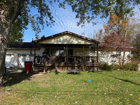 5181 FORD ST, LOUISVILLE, OH 44641 - Image c8a05f187febce45e1bd50c04bf6f45f/2452387941
