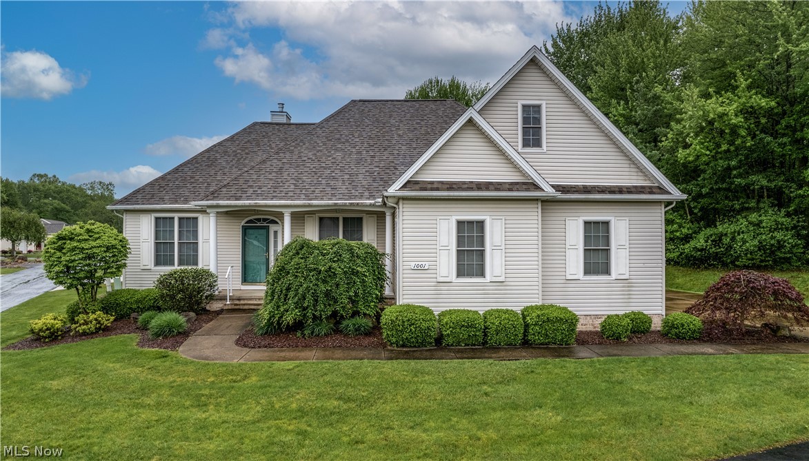 Twin Lakes Condo - Residential