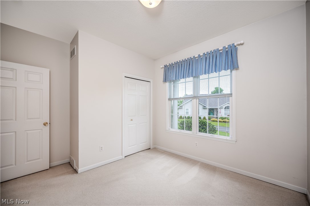 Twin Lakes Condo - Residential