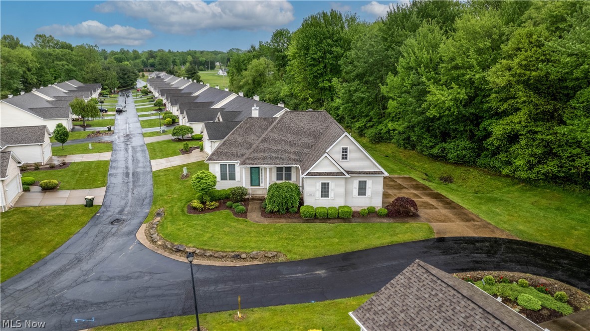 Twin Lakes Condo - Residential