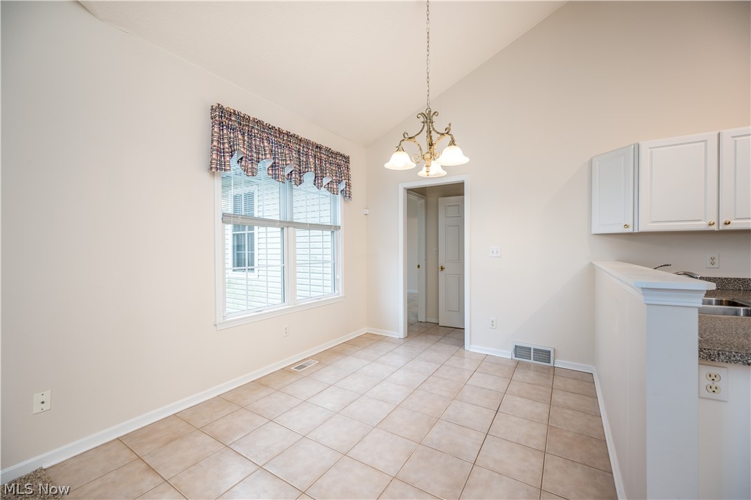 Twin Lakes Condo - Residential