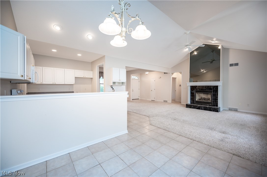 Twin Lakes Condo - Residential