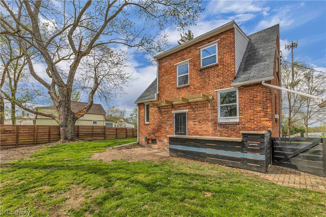 County/Medina - Residential