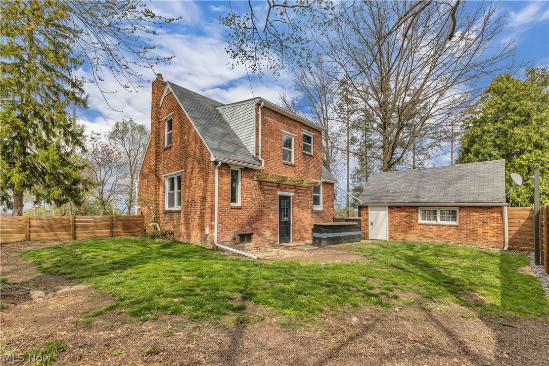 County/Medina - Residential