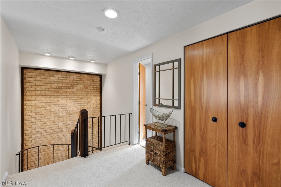 Four Seasons Twnhs - Residential