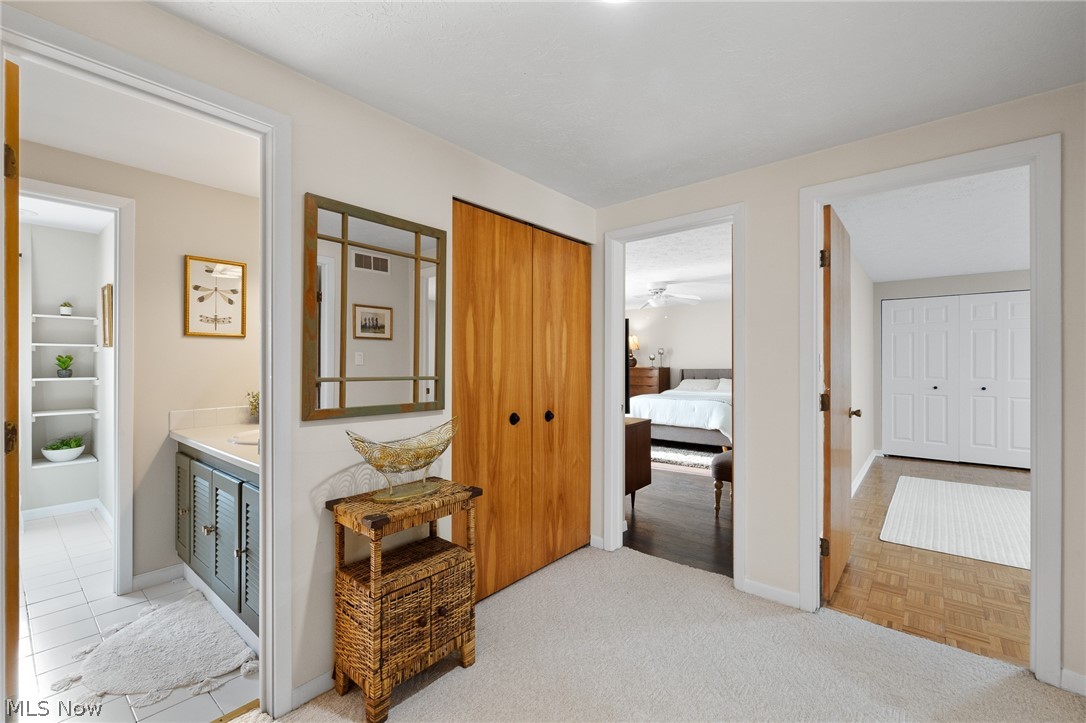 Four Seasons Twnhs - Residential