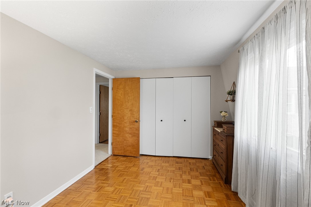 Four Seasons Twnhs - Residential