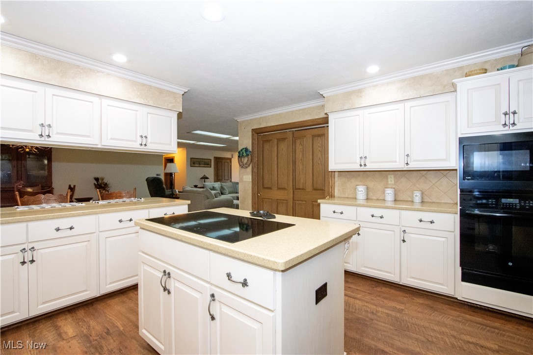1563 Rosewood Drive, Wooster, Ohio image 7