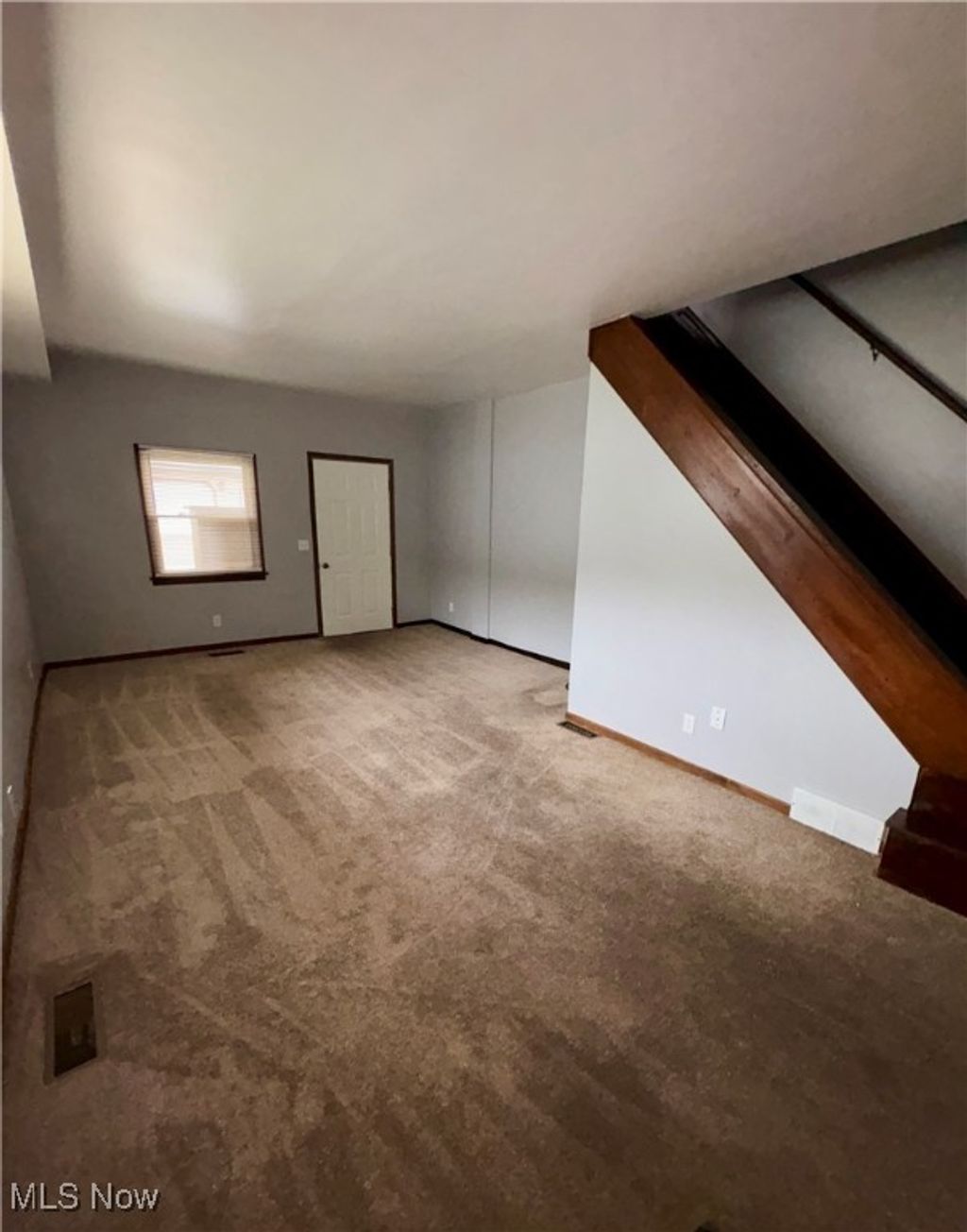 Photo of 287 Thomas Street, East Palestine, OH 44413 (MLS # 5164526)