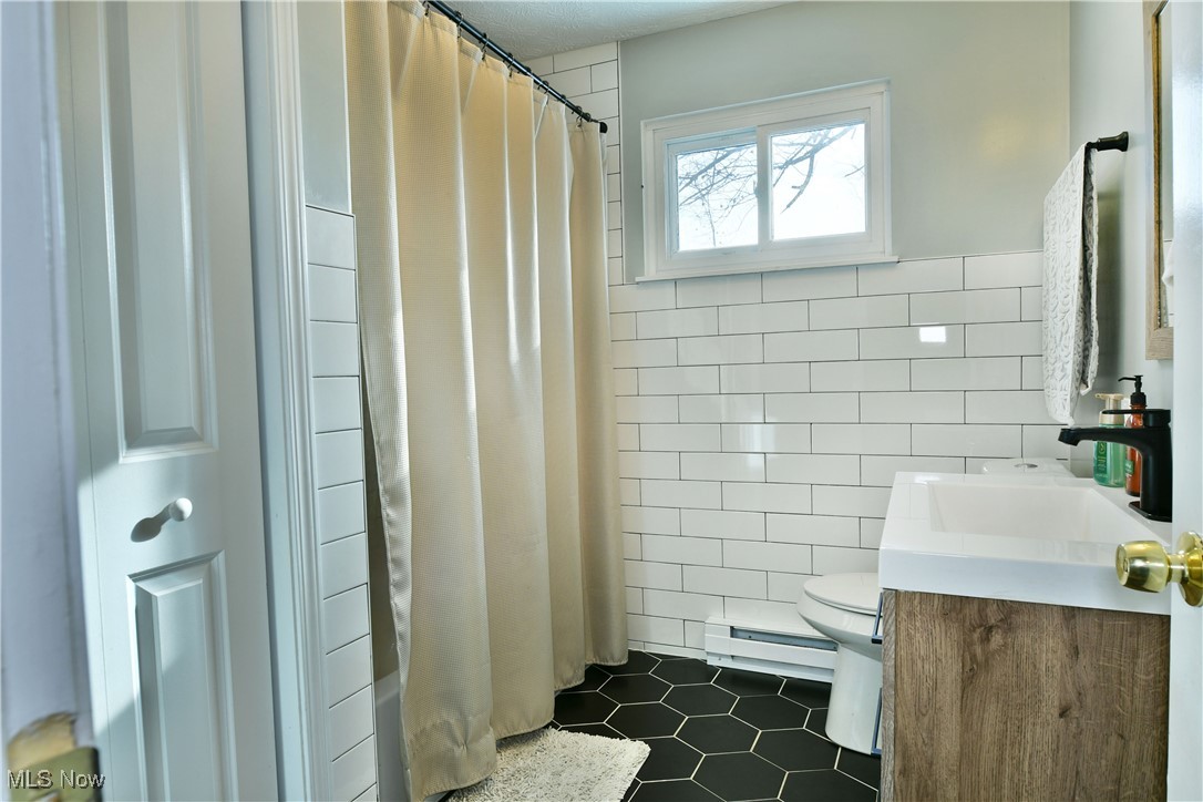 Newton Manor - Residential