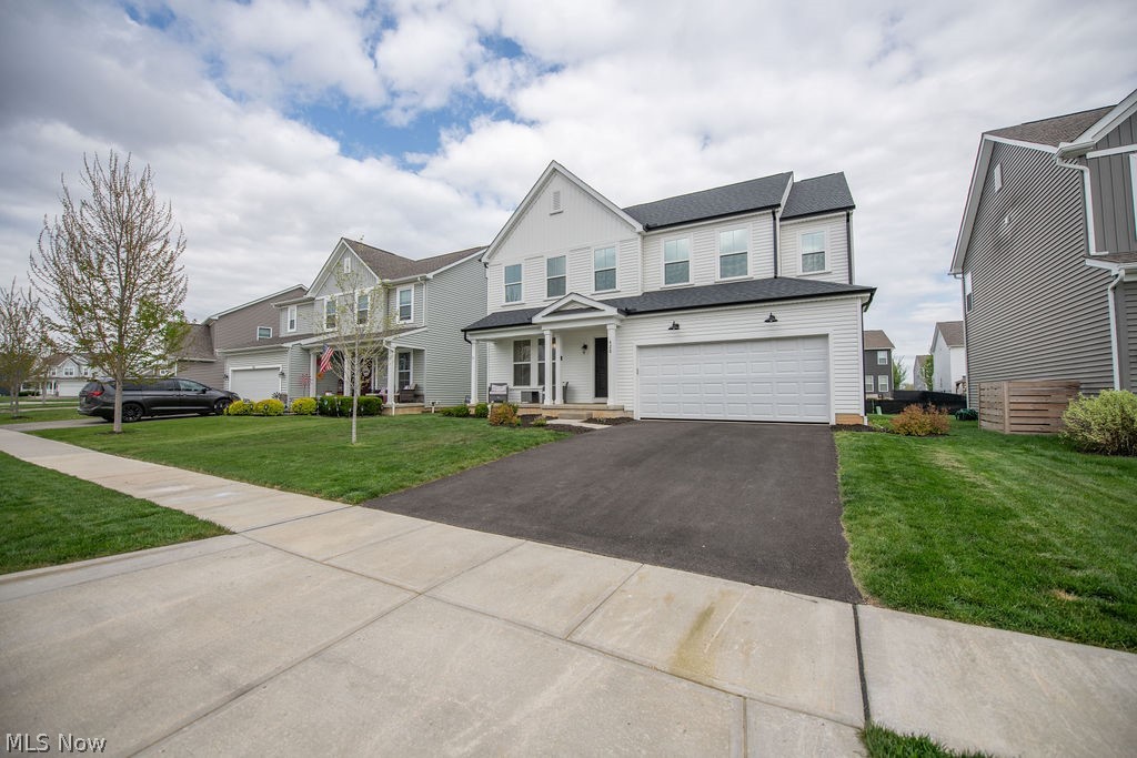 428 Oakland Hills Loop