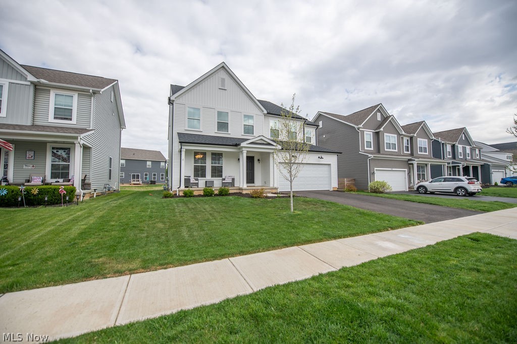 428 Oakland Hills Loop