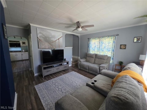 Tiny photo for 678 W Martin Street, East Palestine, OH 44413 (MLS # 5217140)