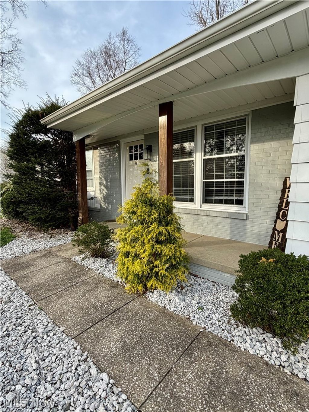 Photo of 497 Southeast Avenue, Tallmadge, OH 44278 (MLS # 5198760)