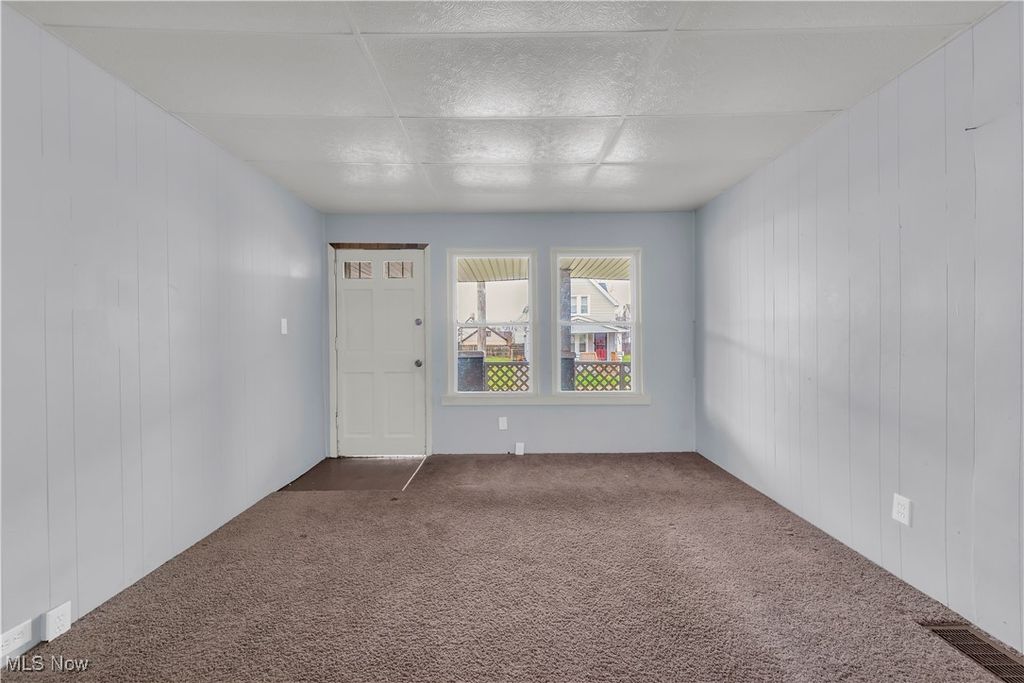 Photo of 8006 Maryland Avenue, Cleveland, OH 44105 (MLS # 5175459)