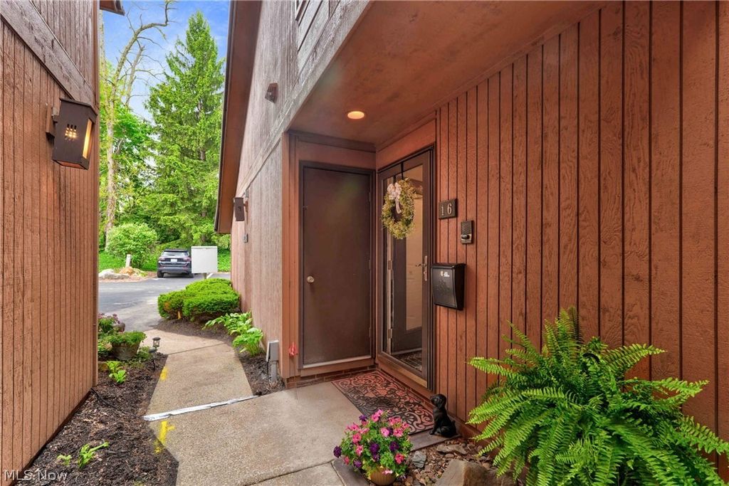 Photo of 25016 Mill River Road, Olmsted Falls, OH 44138 (MLS # 5207921)
