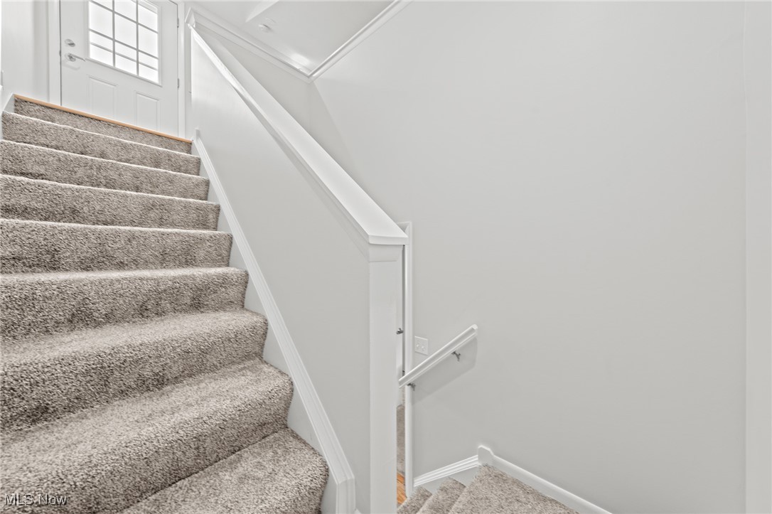 Cleveland, Ohio 44113, United States, 2 Bedrooms Bedrooms, ,2 BathroomsBathrooms,Residential,Active,254790