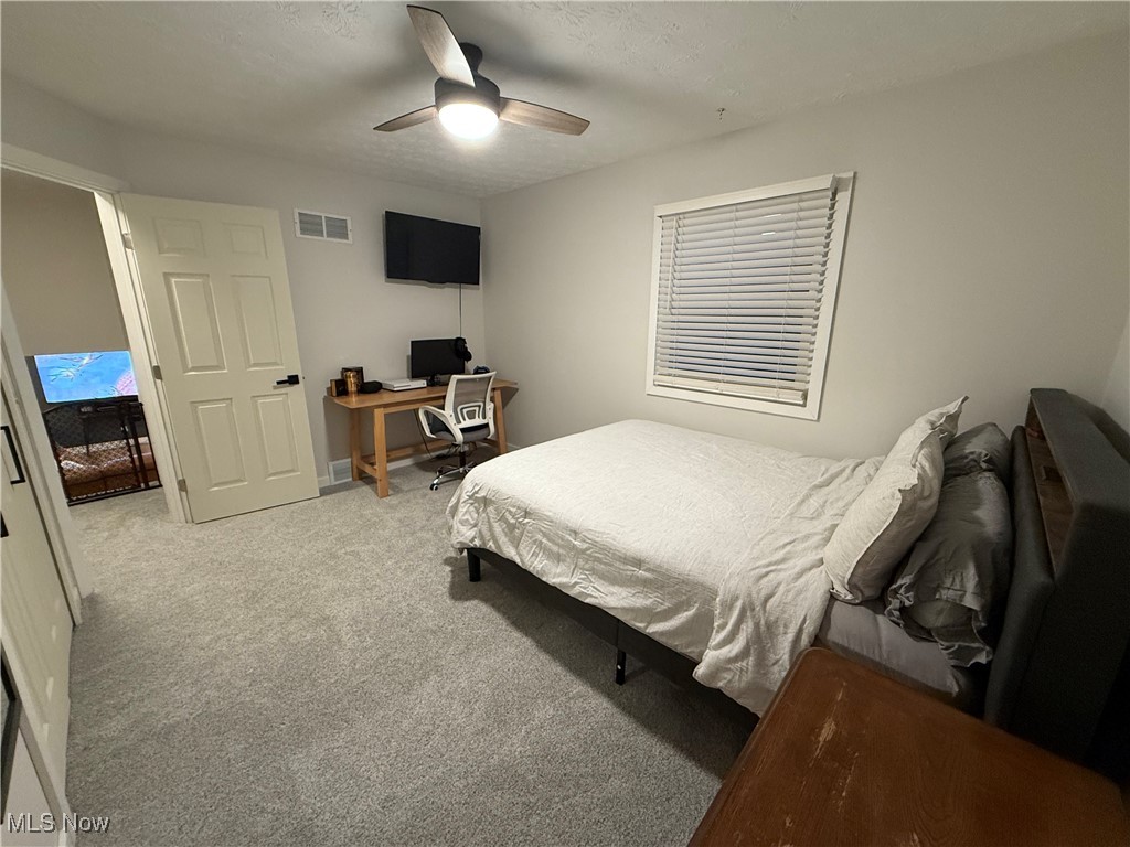 2045 Pondview Circle, Uniontown, Ohio image 13