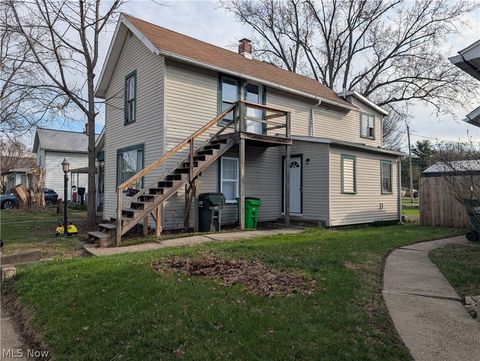 Multifamily For Sale - 722 John St<br/> Coshocton, OH 43812