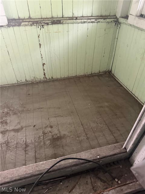 Tiny photo for 2183 E 31st Street, Cleveland, OH 44115 (MLS # 5233115)