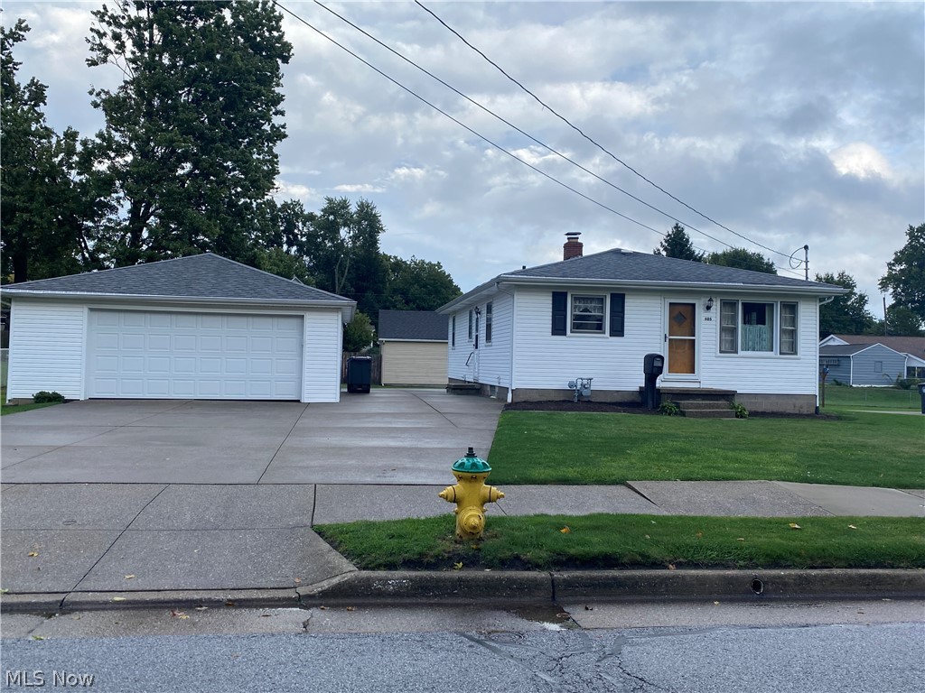 Very nice and solid 3 bedroom ranch in a well-kept location convenient to all Ellet amenities. Double size level lot 80 x 120 Large 2.5 car garage. Roof and vinyl siding 10 years old, furnace and central air 2 year, and brand new 100 amp electrical box. Hardwood floors throughout. Large eat-in kitchen. First floor living at its' best! Triple wide concrete with concrete patio between home and garage which could easily become attached breezeway. Glass-block windows,
full basement ready to finish your way. Neighbor sold to neighbor under market value, each asked for paperwork representation. This nicely maintained home has much to offer.