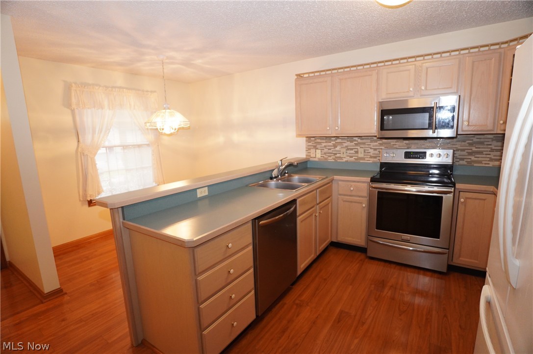 Southwestern Place Condo - Residential