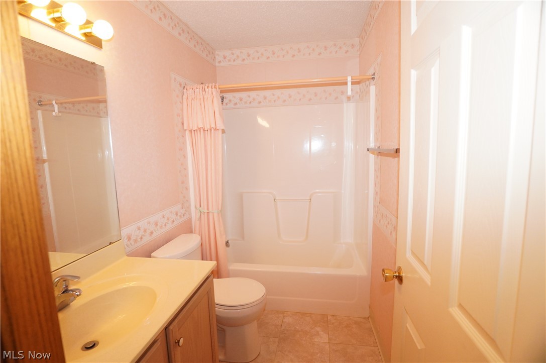 Southwestern Place Condo - Residential