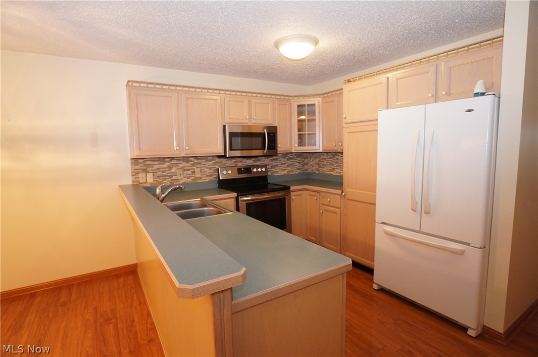 Southwestern Place Condo - Residential