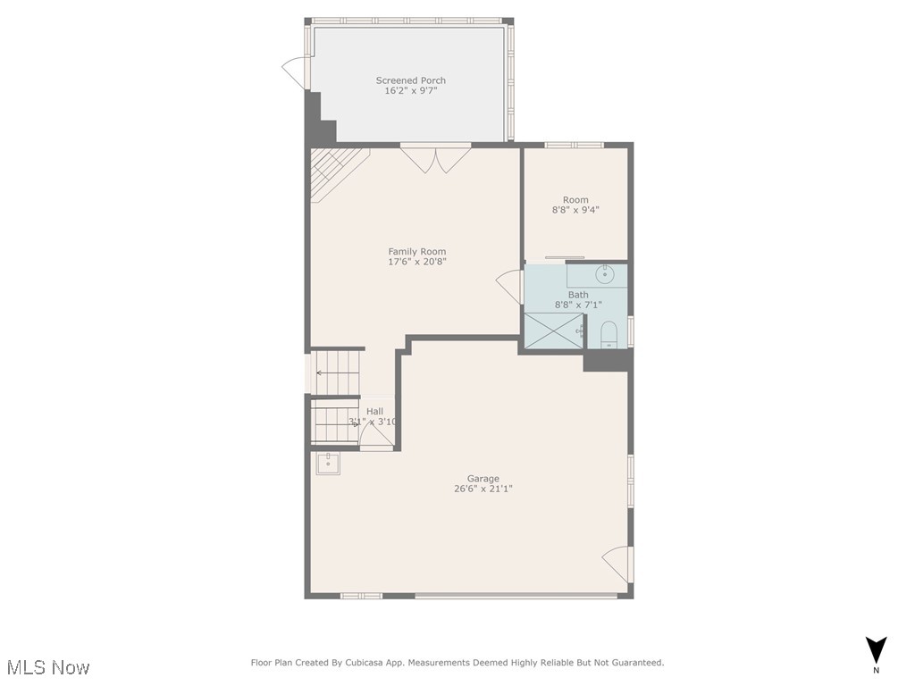 Main image without alt text