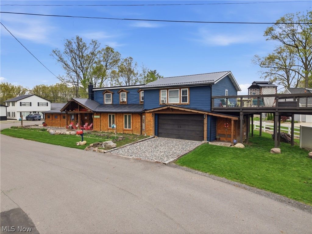 Photo of 161 Forest Avenue, Lake Milton, OH 44429 (MLS # 5204903)