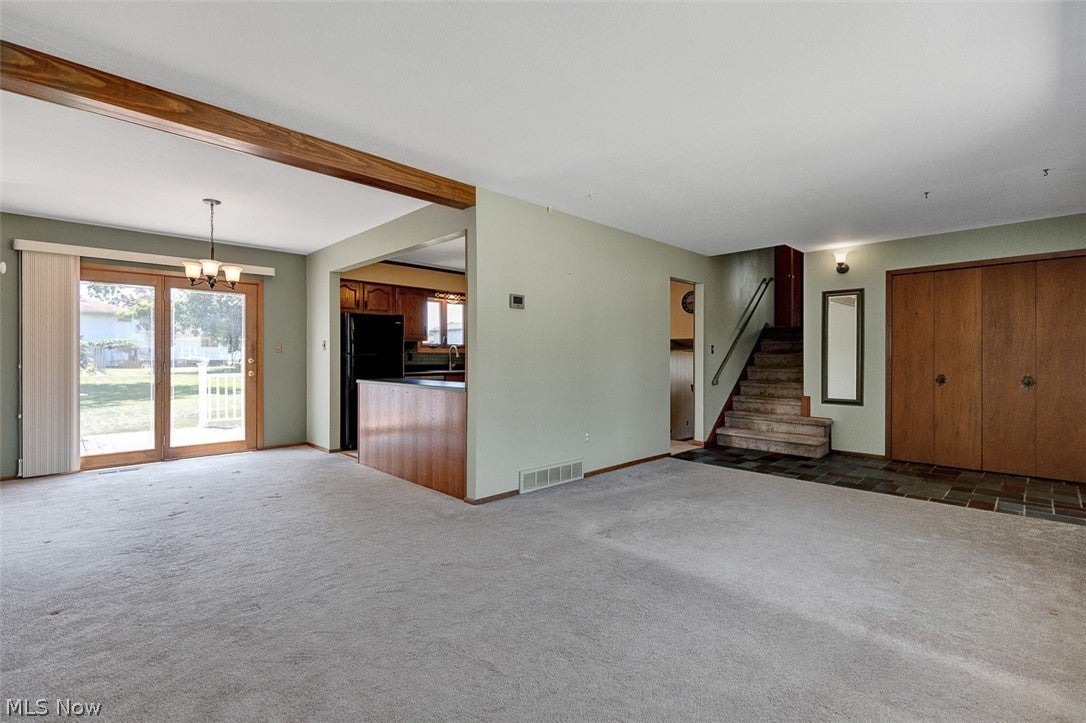 2211 Camelot Drive
