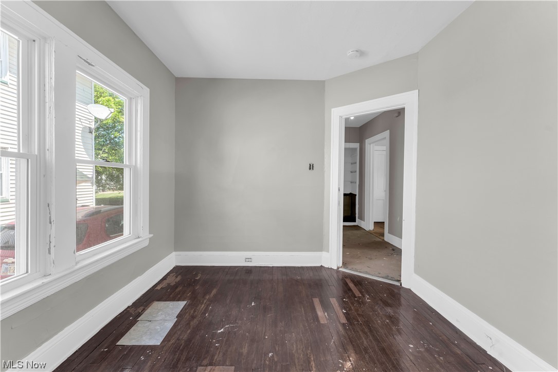 Village/Newburgh Heights - Residential Income