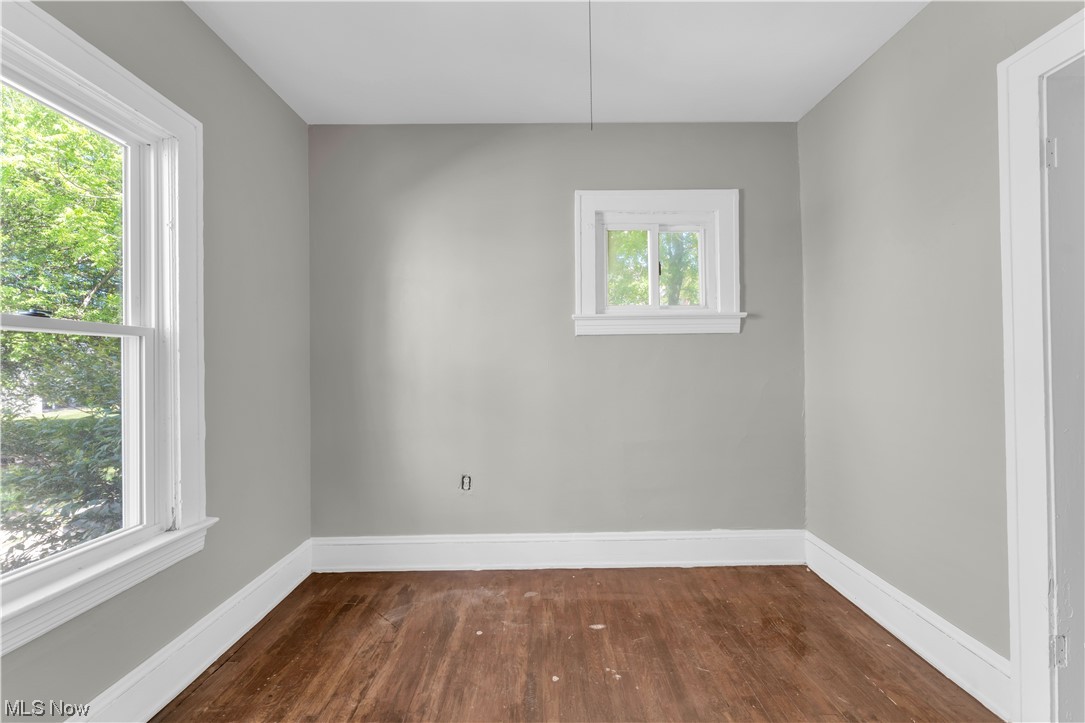 Village/Newburgh Heights - Residential Income