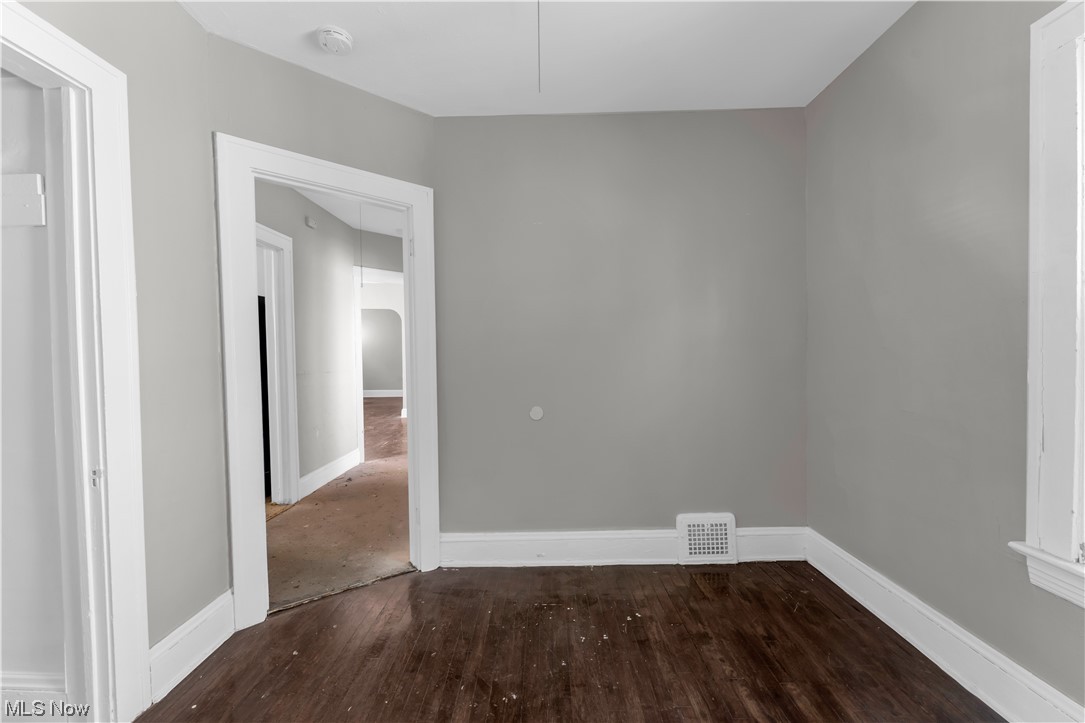 Village/Newburgh Heights - Residential Income