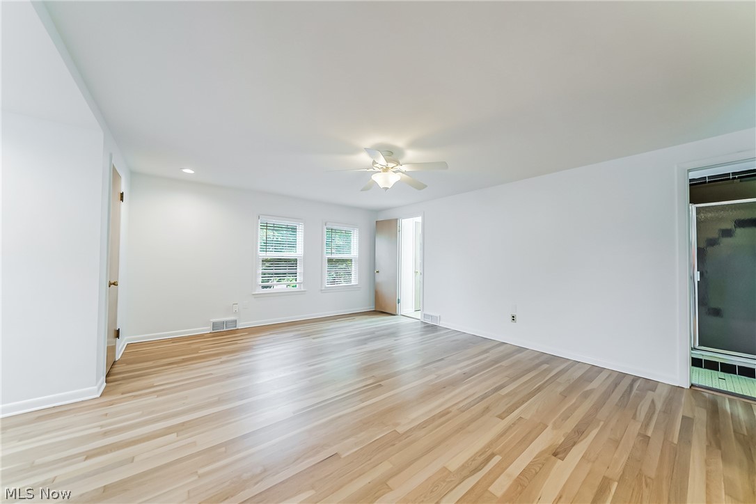 Rapid Transit Land Sales Compa - Residential Lease