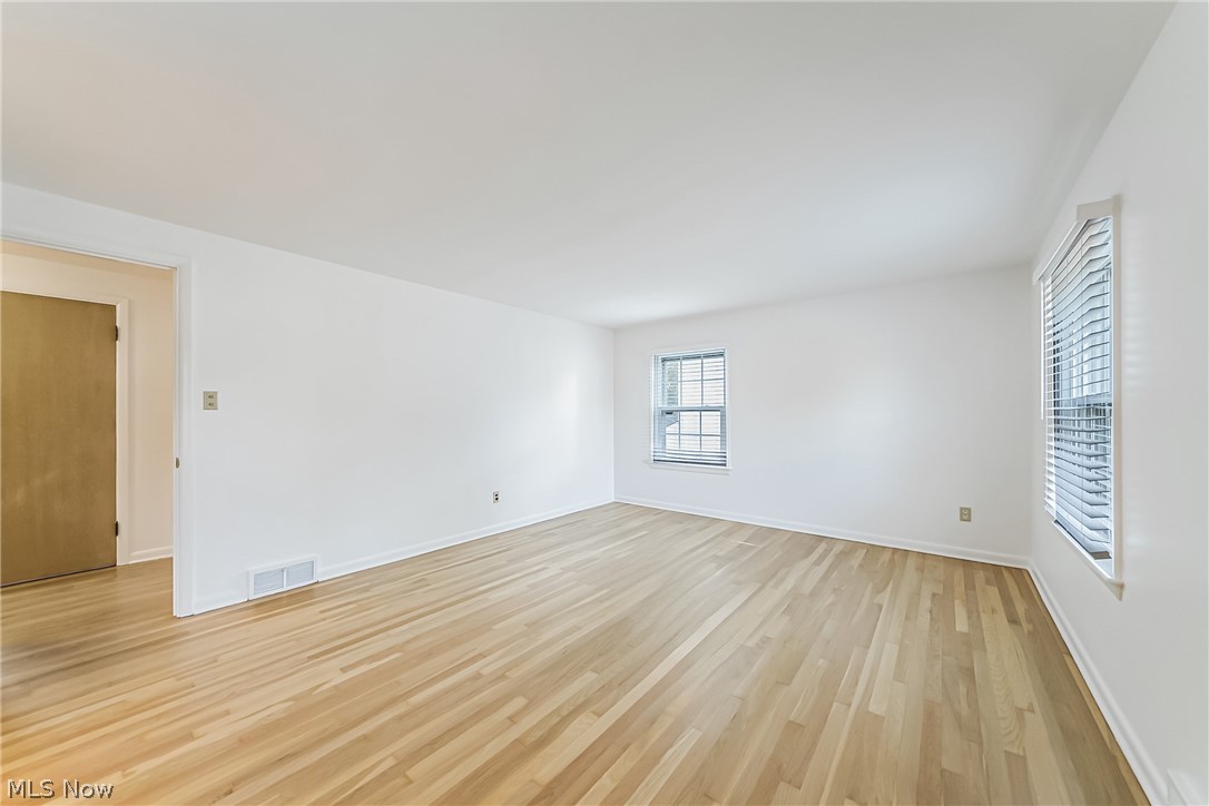 Rapid Transit Land Sales Compa - Residential Lease