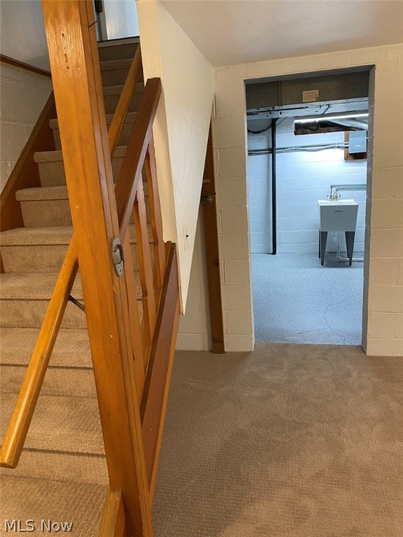 Rapid Transit Land Sales Compa - Residential Lease