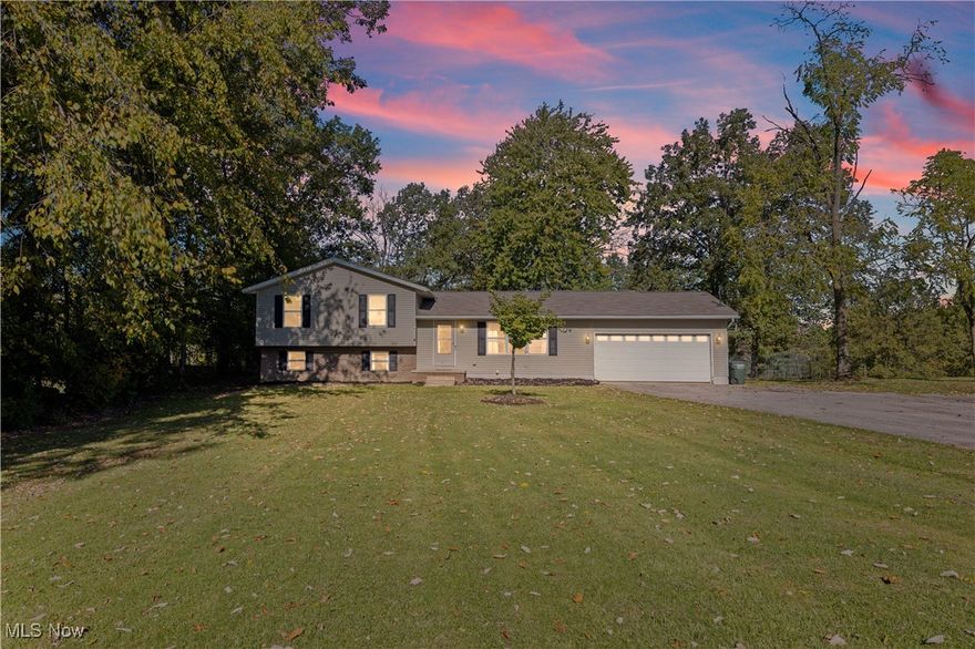 Welcome to this beautifully renovated split-level home in the heart of Medina! Step inside to find a bright and open floor plan with neutral tones, abundant natural light, and seamless flow between the living and dining areas.

The kitchen opens to a private backyard through large sliding glass doors, perfect for entertaining or enjoying quiet mornings with a view. Upstairs features spacious bedrooms and an updated full bath, while the lower level offers a cozy family room with a fireplace—ideal for relaxing or hosting guests.

This home also features a private in-law suite, providing flexibility for multigenerational living, a guest retreat. Conveniently located near Medina Square, schools, parks, and shopping.

? Highlights:

Fully renovated and move-in ready

Bright, open main living area

Lower-level family room with fireplace

Private in-law suite with separate access

Beautiful backyard with mature trees

Prime Medina location close to amenities

All major projects have been completed.