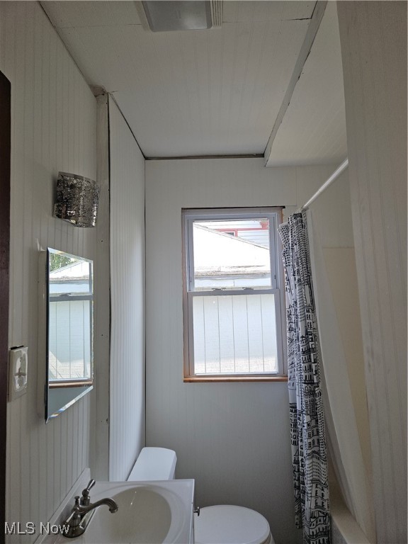 Niles, Ohio 44446, United States, 3 Bedrooms Bedrooms, ,2 BathroomsBathrooms,Residential,Active,184980