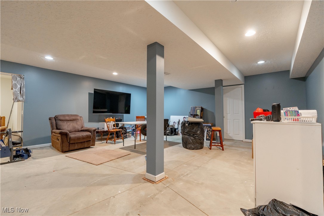 9943 Agate Street, Canal Fulton, Ohio image 26